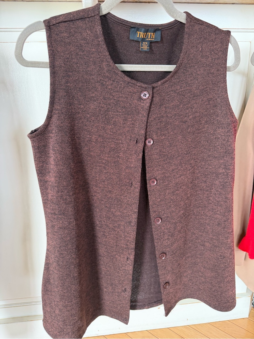 Truth brown Sleeveless Button-Front Knit Tank